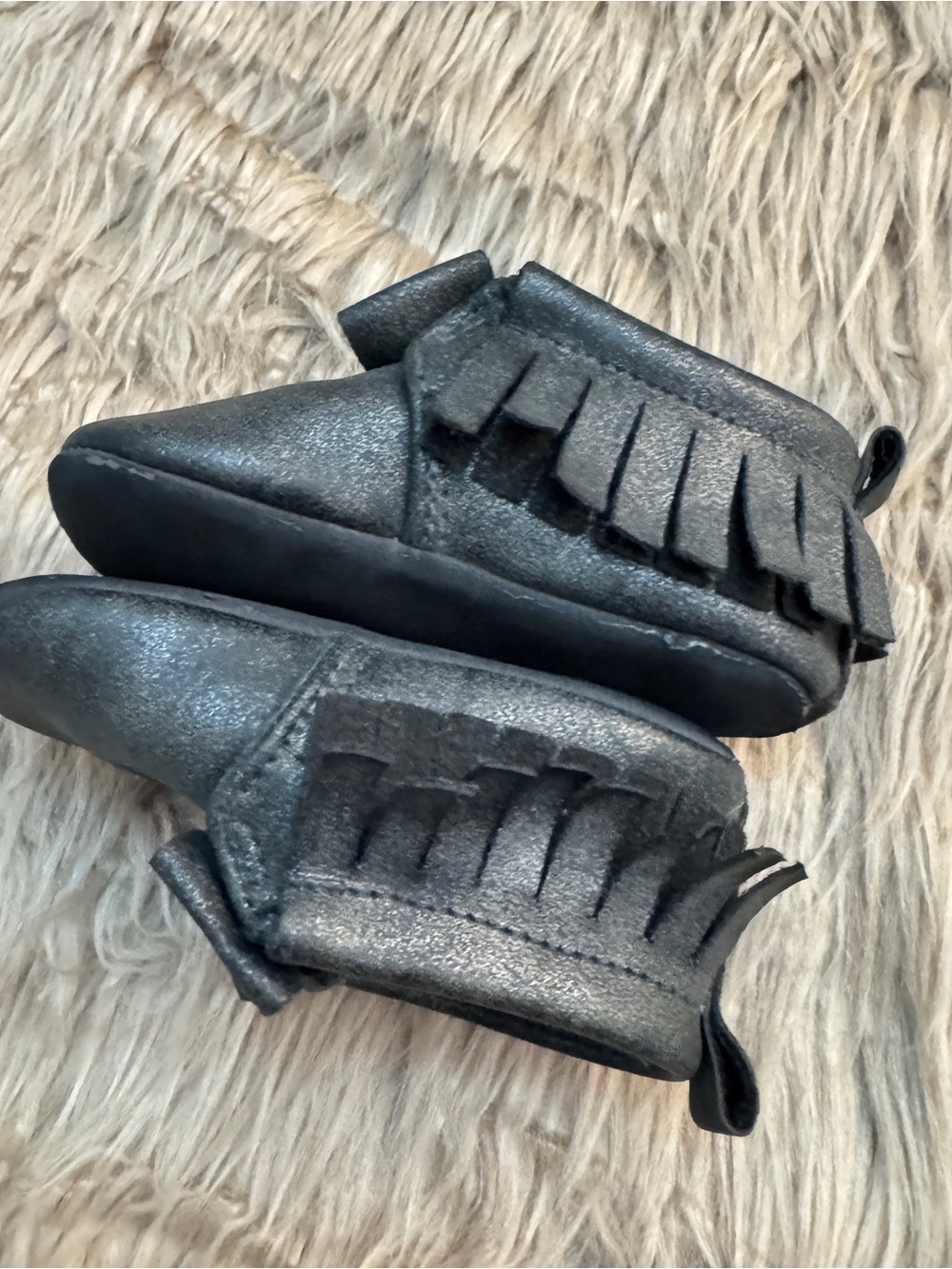 Carter's Metallic Black Baby Bow & Fringe Moccasins 6-9m - Picture 5 of 8